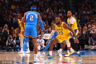 过人的足球 过人的足球