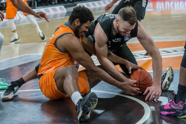 都展示出了 都展示出了